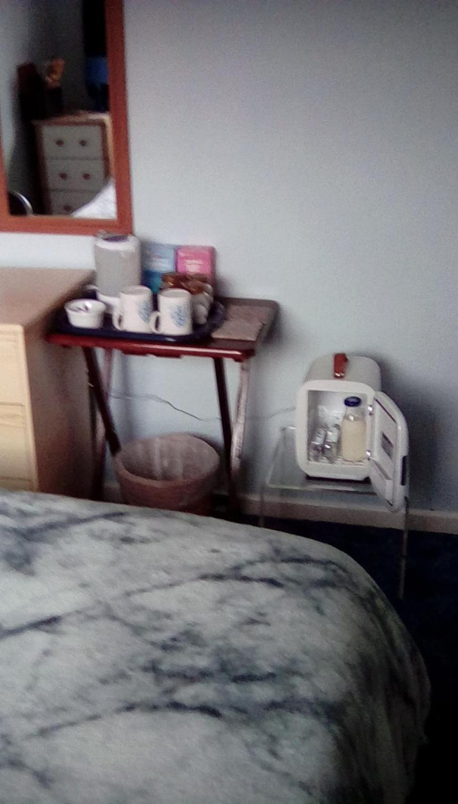 Bed & Breakfast Only - Not 24 Hour Lodging - Free Parking Truro Cornwall Exterior foto
